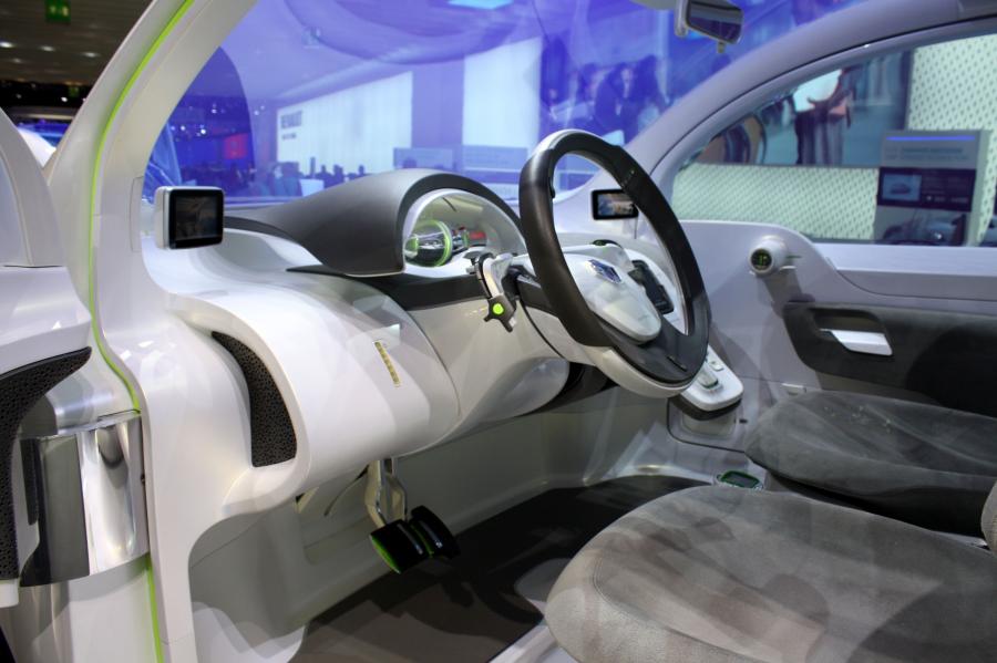  Renault Kangoo Z.E. Concept 2009 года  (фото 17 из 37)